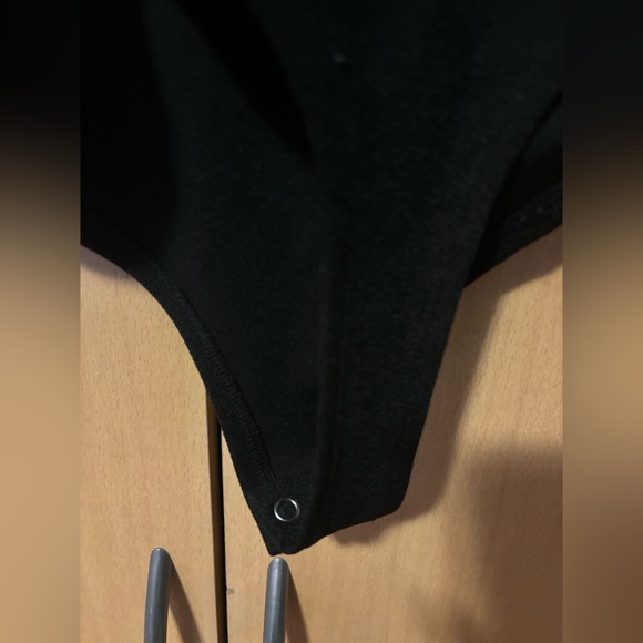 Urban Heritage Black Bodycon Tank Bodysuit - Picture 4 of 4